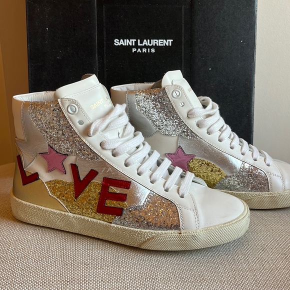 Saint Laurent Shoes - Saint Laurent Love high top Sneakers